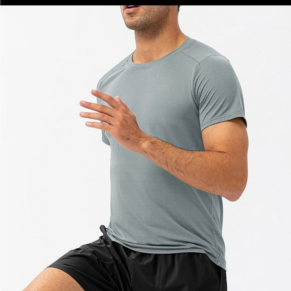 32 Degrees Men's Light Gray Short Sleeve Tee